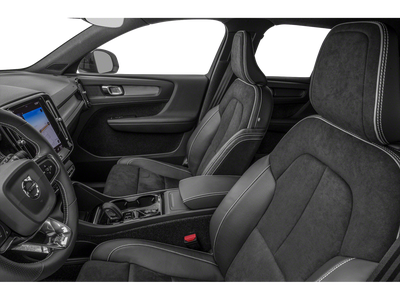 2020 Volvo XC40 T5 AWD R-Design