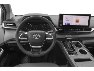 2026 Toyota Sienna XLE FWD 8-Passenger
