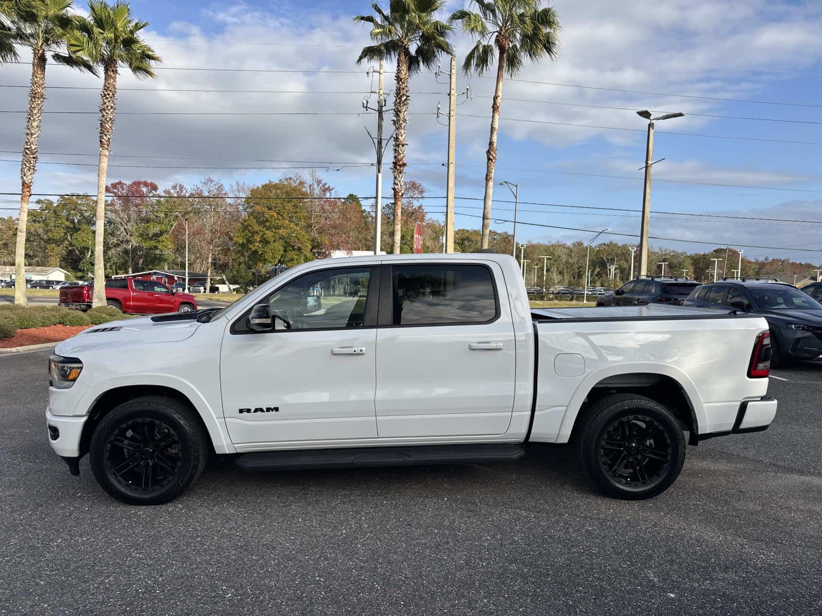 2022 RAM 1500 Laramie 4x2 Crew Cab 57 Box