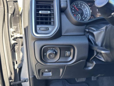 2024 RAM 1500 Laramie 4x2 Crew Cab 57 Box