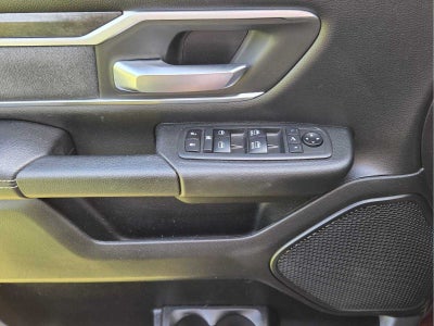 2019 RAM 1500 Big Horn/Lone Star 4x4 Crew Cab 57 Box