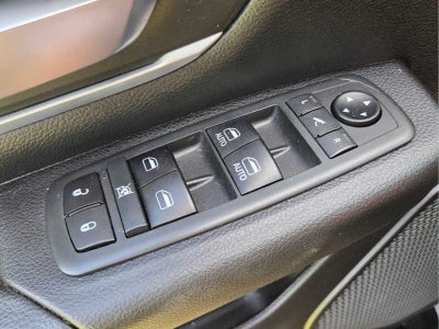 2019 RAM 1500 Big Horn/Lone Star 4x4 Crew Cab 57 Box