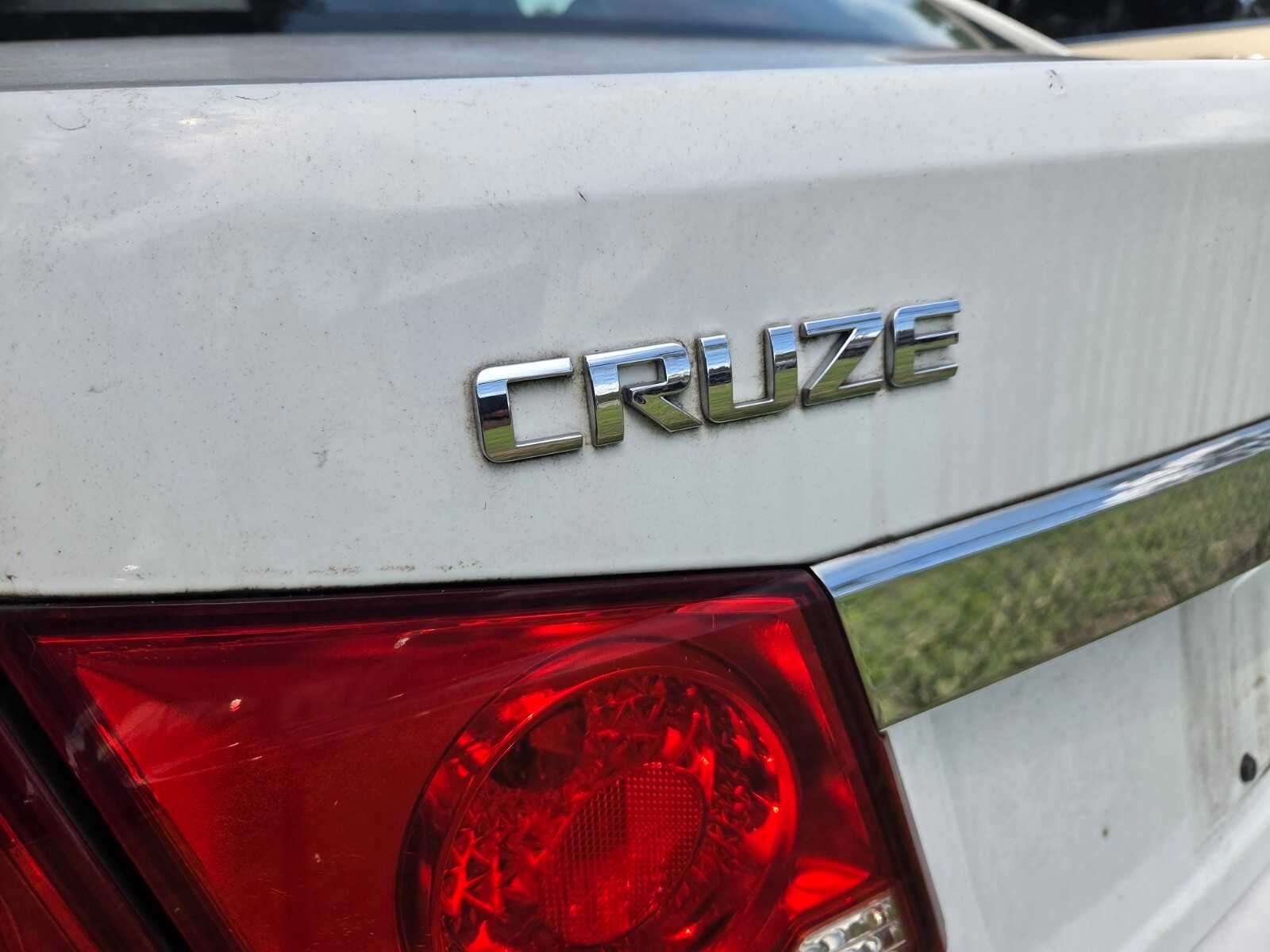 2014 Chevrolet Cruze 4dr Sdn Auto 1LT