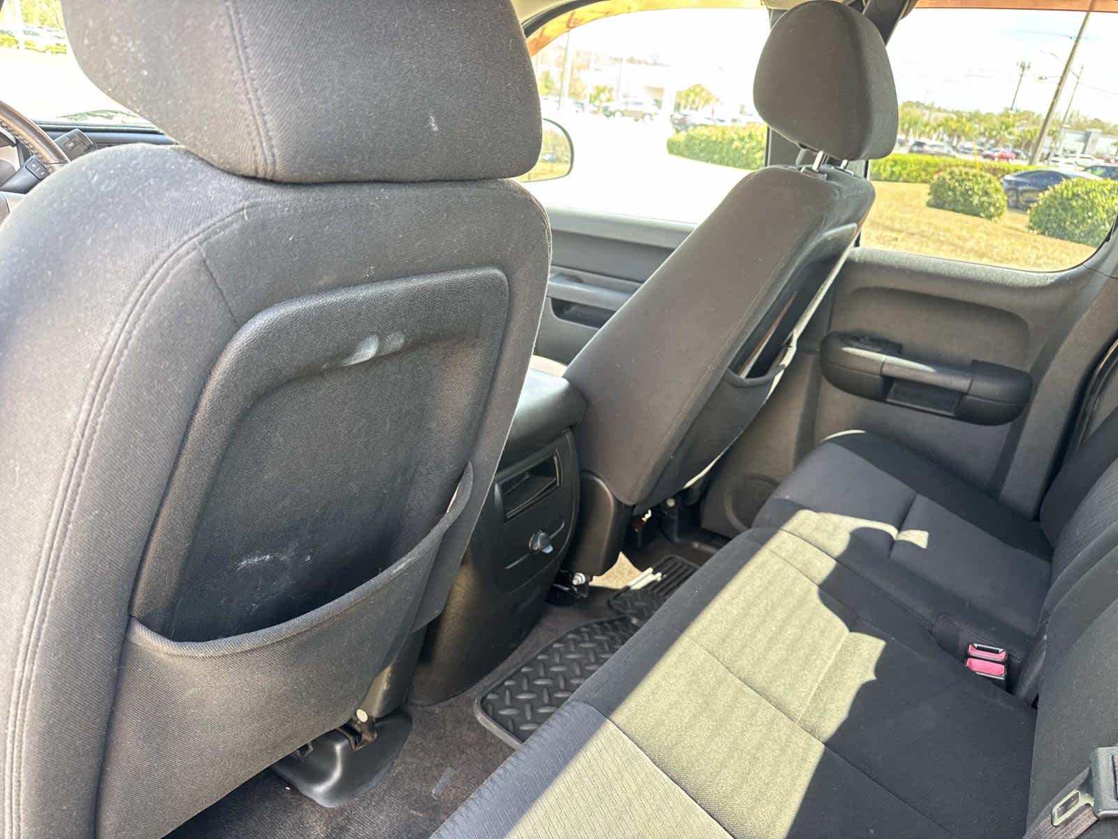 2011 Chevrolet Silverado 1500 4WD Ext Cab 143.5 LT