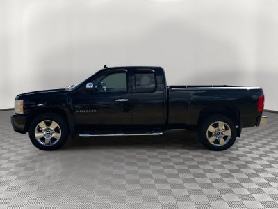 2011 Chevrolet Silverado 1500 4WD Ext Cab 143.5 LT