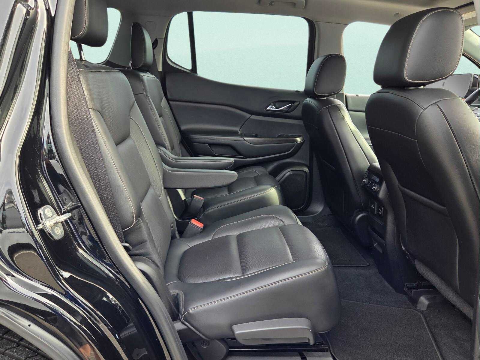 2017 GMC Acadia FWD 4dr SLT w/SLT-2
