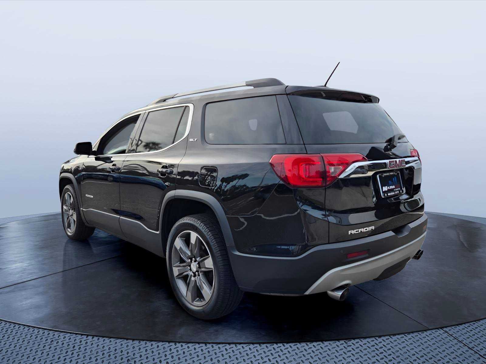 2017 GMC Acadia FWD 4dr SLT w/SLT-2