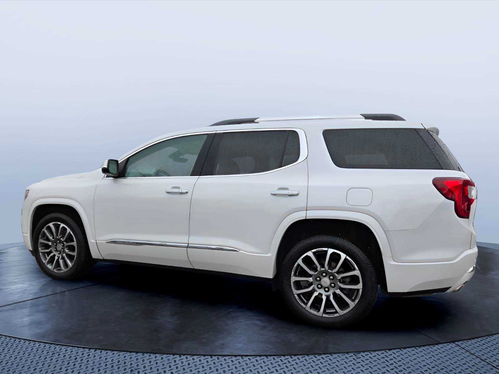 2021 GMC Acadia AWD 4dr Denali