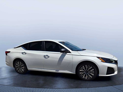 2024 Nissan Altima 2.5 SV Sedan