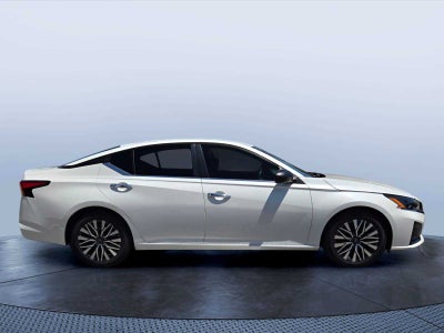 2024 Nissan Altima 2.5 SV Sedan