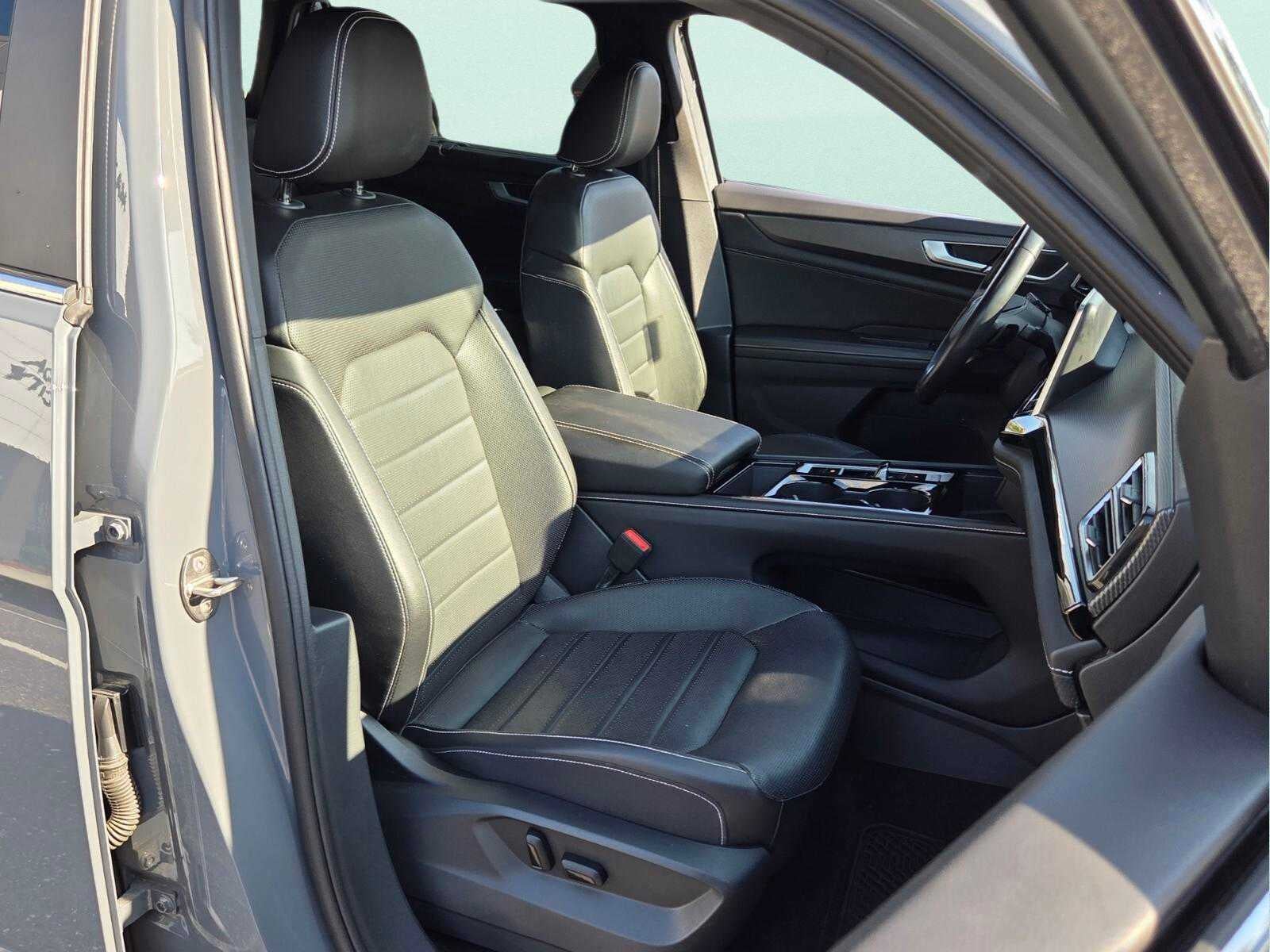 2024 Volkswagen Atlas Cross Sport 2.0T SEL R-Line 4MOTION