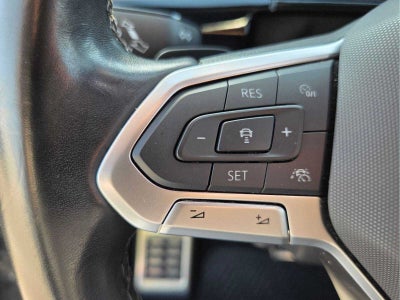 2024 Volkswagen Atlas Cross Sport 2.0T SEL R-Line 4MOTION