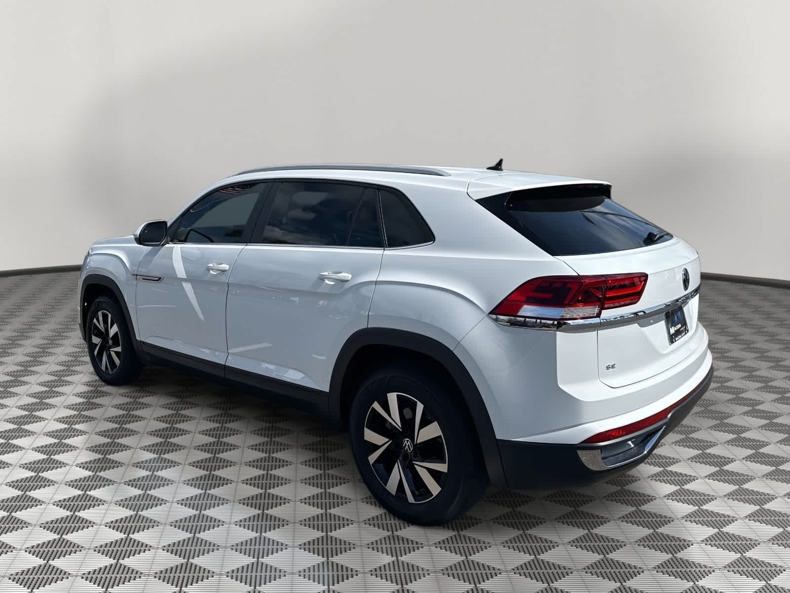 2022 Volkswagen Atlas Cross Sport 2.0T SE FWD