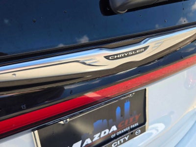 2023 Chrysler Pacifica Touring L FWD