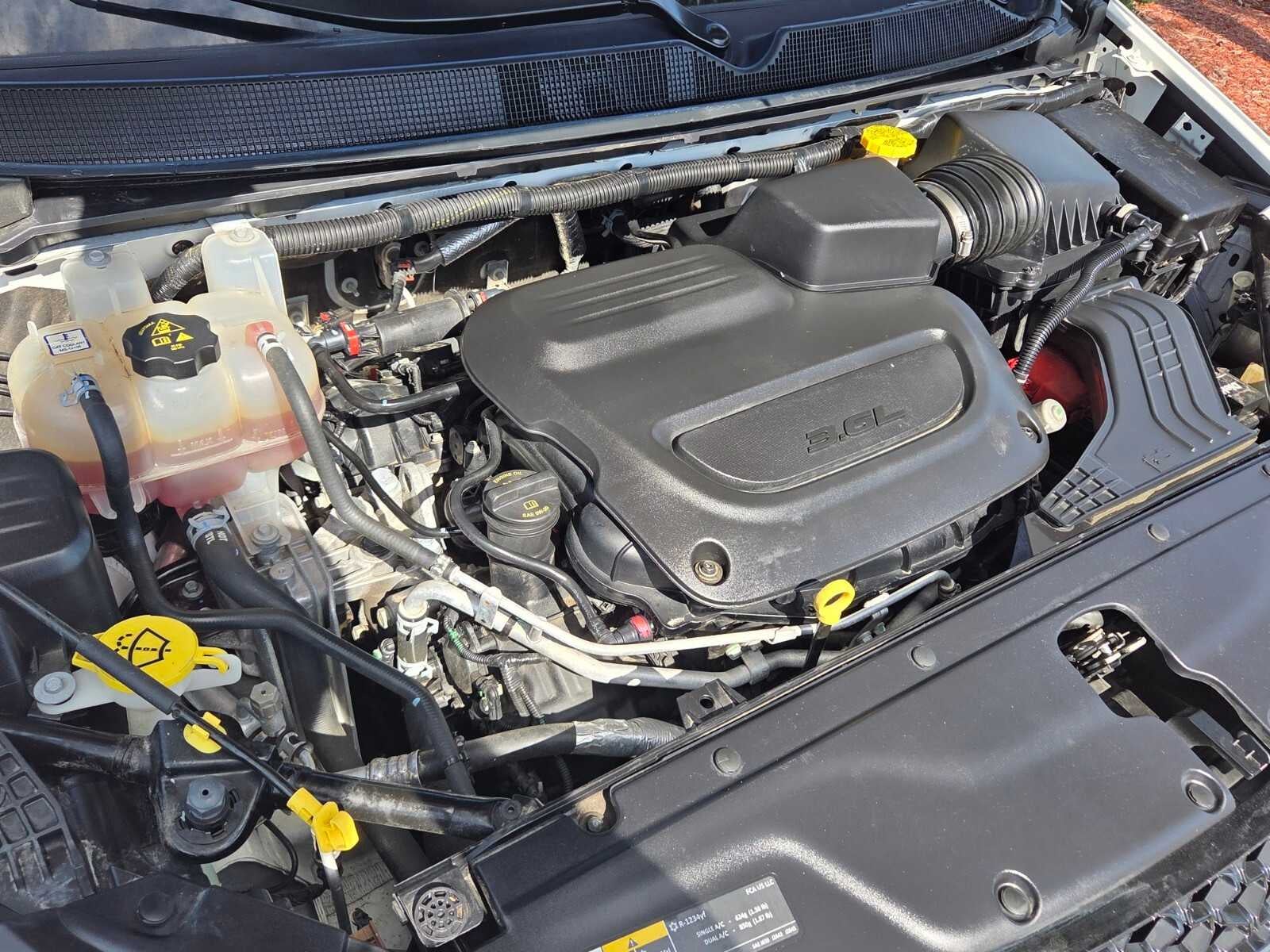 2023 Chrysler Pacifica Touring L FWD