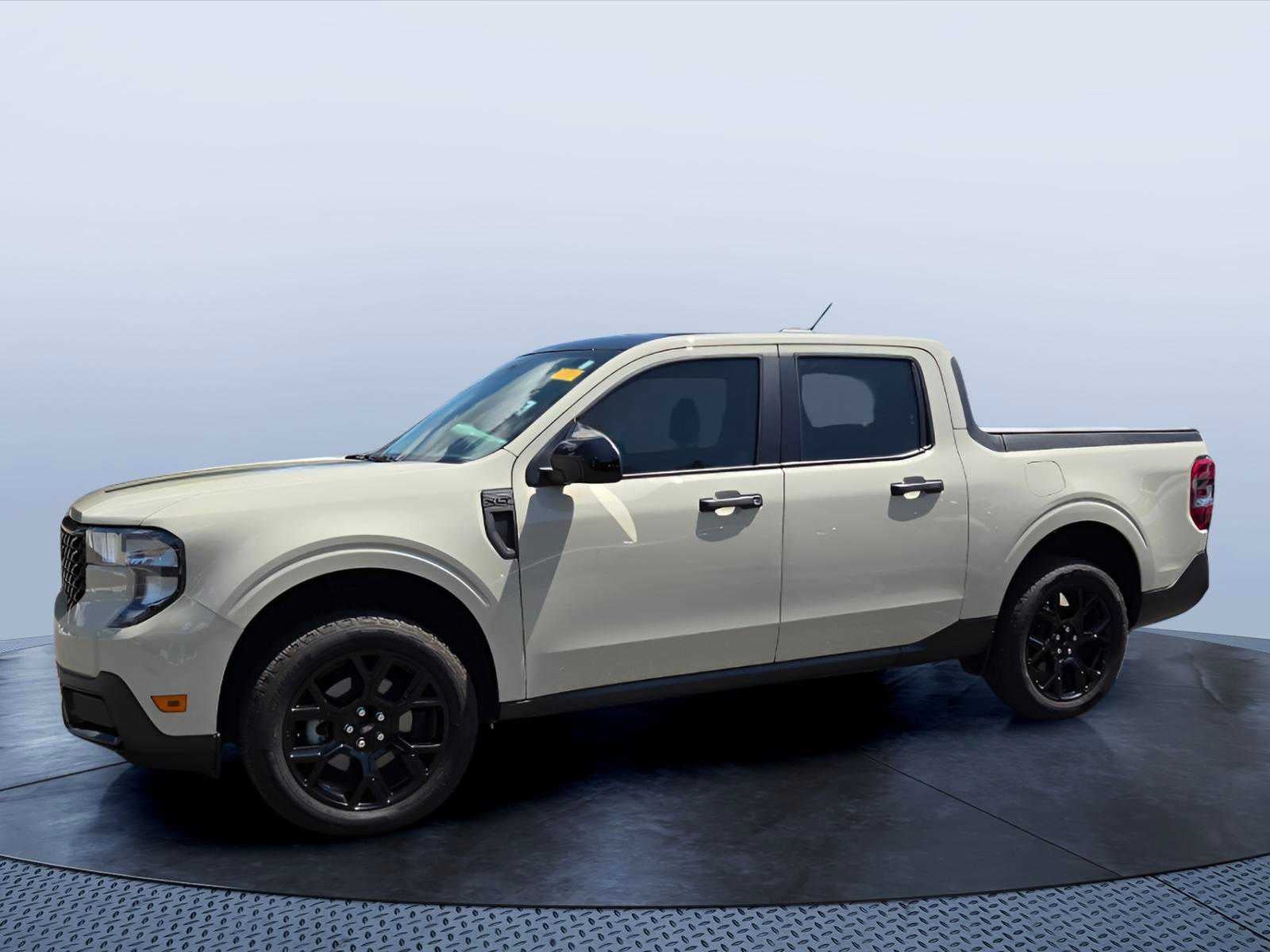 2025 Ford Maverick XLT AWD SuperCrew
