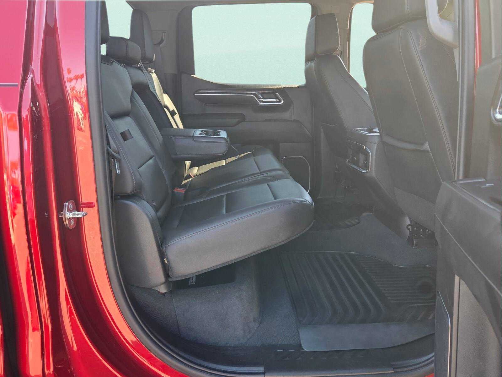 2023 Chevrolet Silverado 1500 4WD Crew Cab 147 LTZ