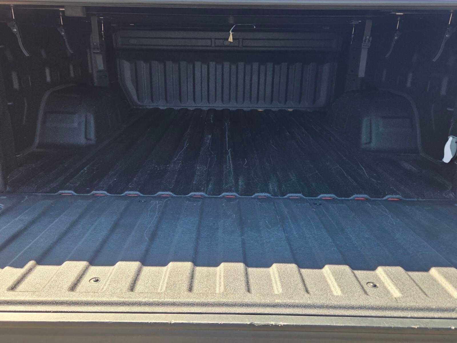 2023 Chevrolet Silverado 1500 4WD Crew Cab 147 LTZ