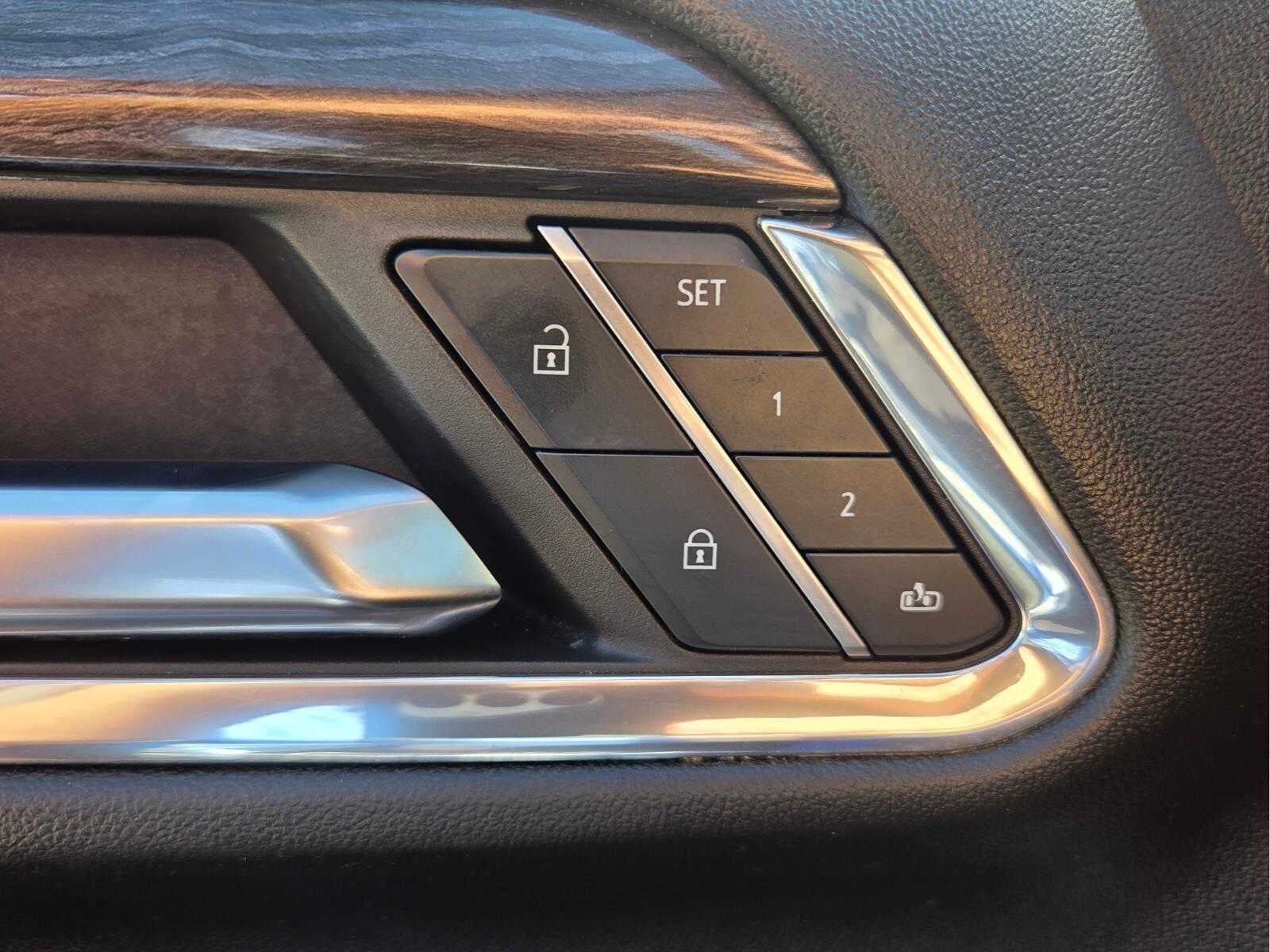 2023 Chevrolet Silverado 1500 4WD Crew Cab 147 LTZ