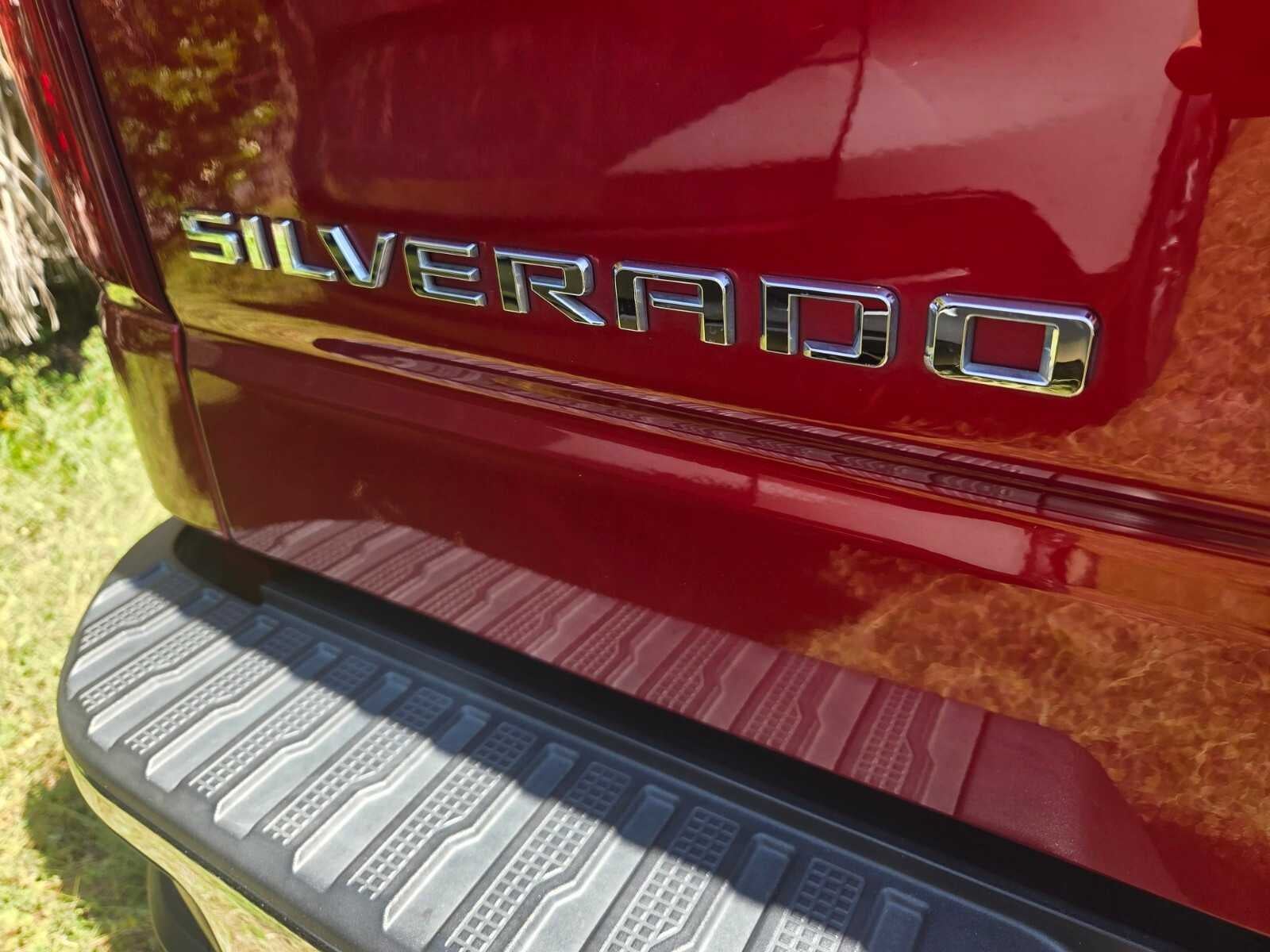 2023 Chevrolet Silverado 1500 4WD Crew Cab 147 LTZ