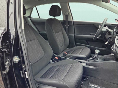 2023 Kia Rio LX IVT