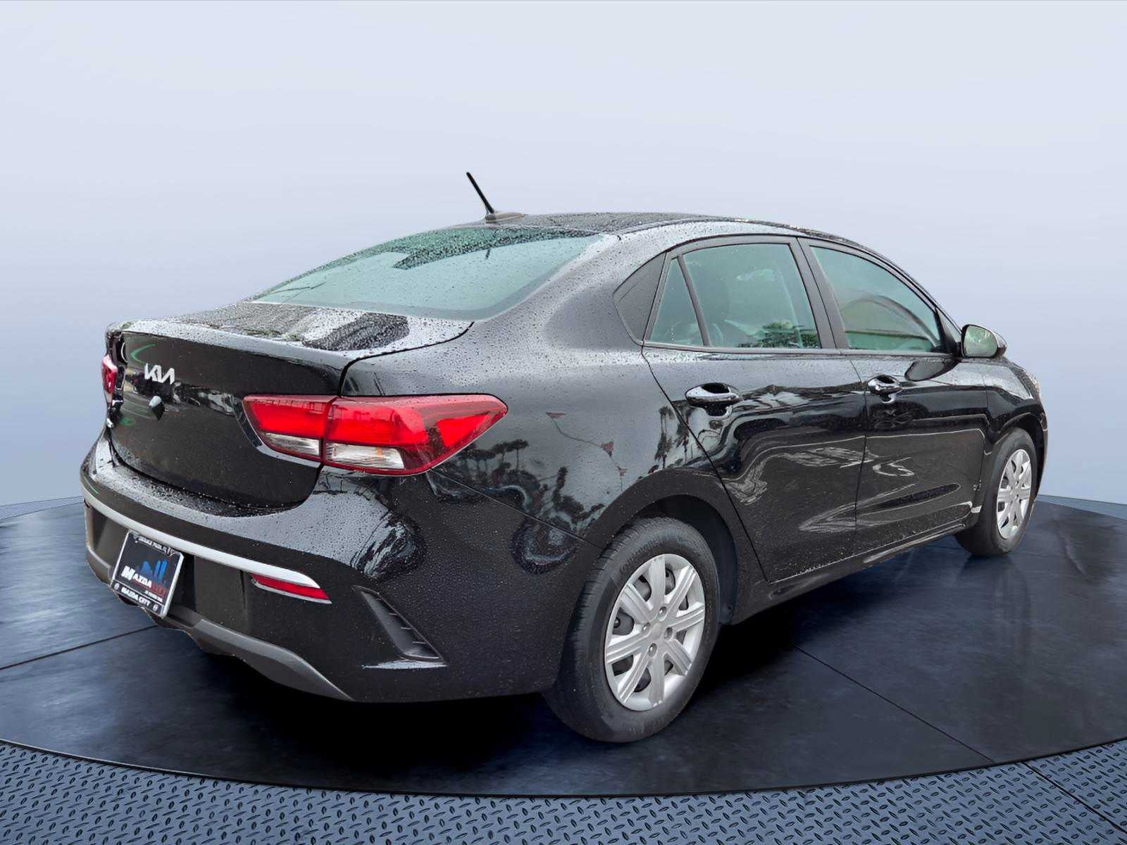 2023 Kia Rio LX IVT