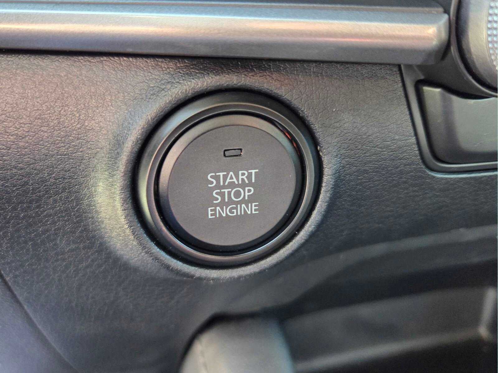 2025 Mazda MAZDA3 2.5 S Select Sport FWD