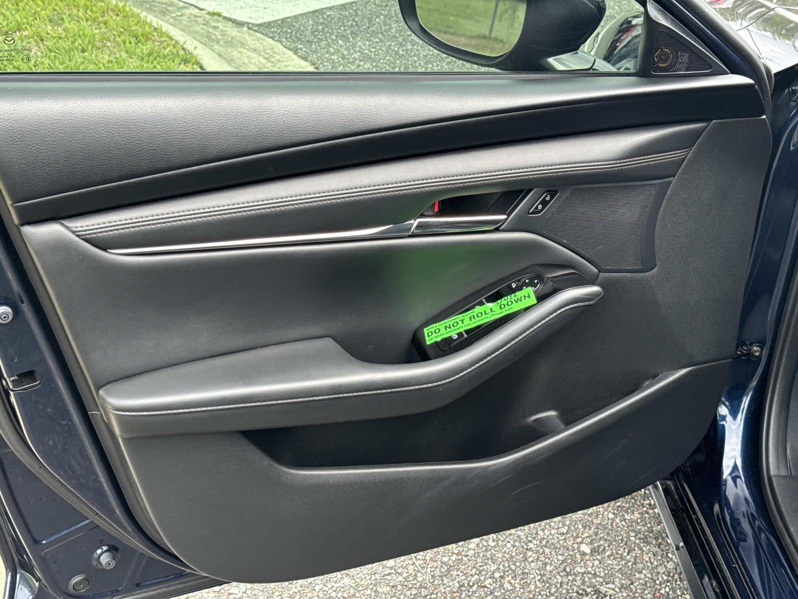 2022 Mazda MAZDA3 Preferred FWD