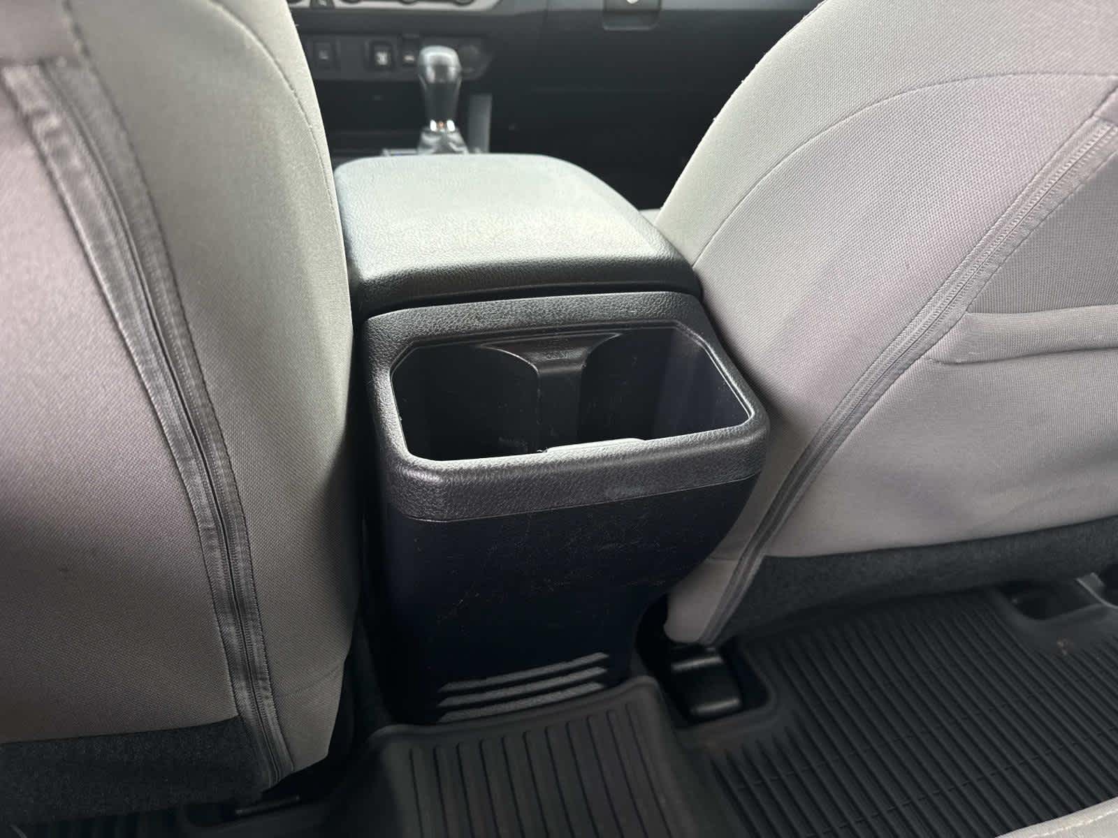 2022 Toyota Tacoma SR5 Double Cab 5 Bed V6 AT