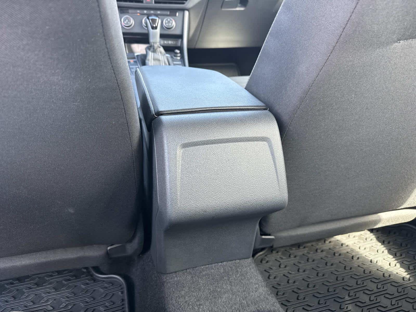 2024 Volkswagen Jetta S Auto