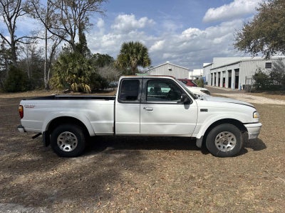 2002 Mazda Mazda B-Series 2WD DS