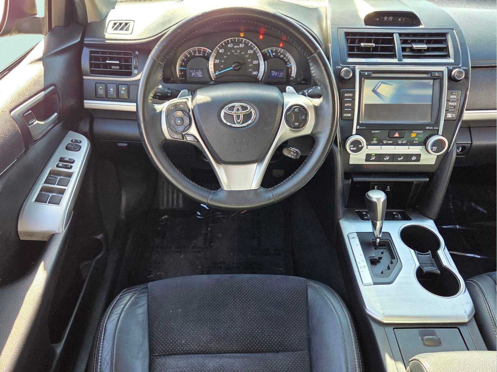 2014 Toyota Camry 4dr Sdn I4 Auto SE *Ltd Avail*