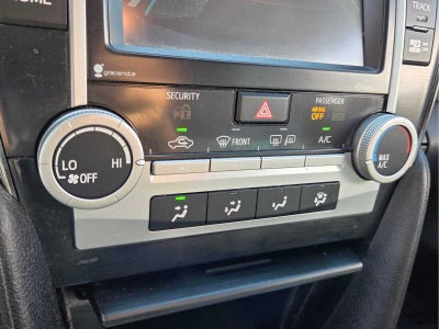 2014 Toyota Camry 4dr Sdn I4 Auto SE *Ltd Avail*