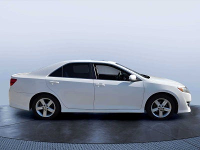 2014 Toyota Camry 4dr Sdn I4 Auto SE *Ltd Avail*