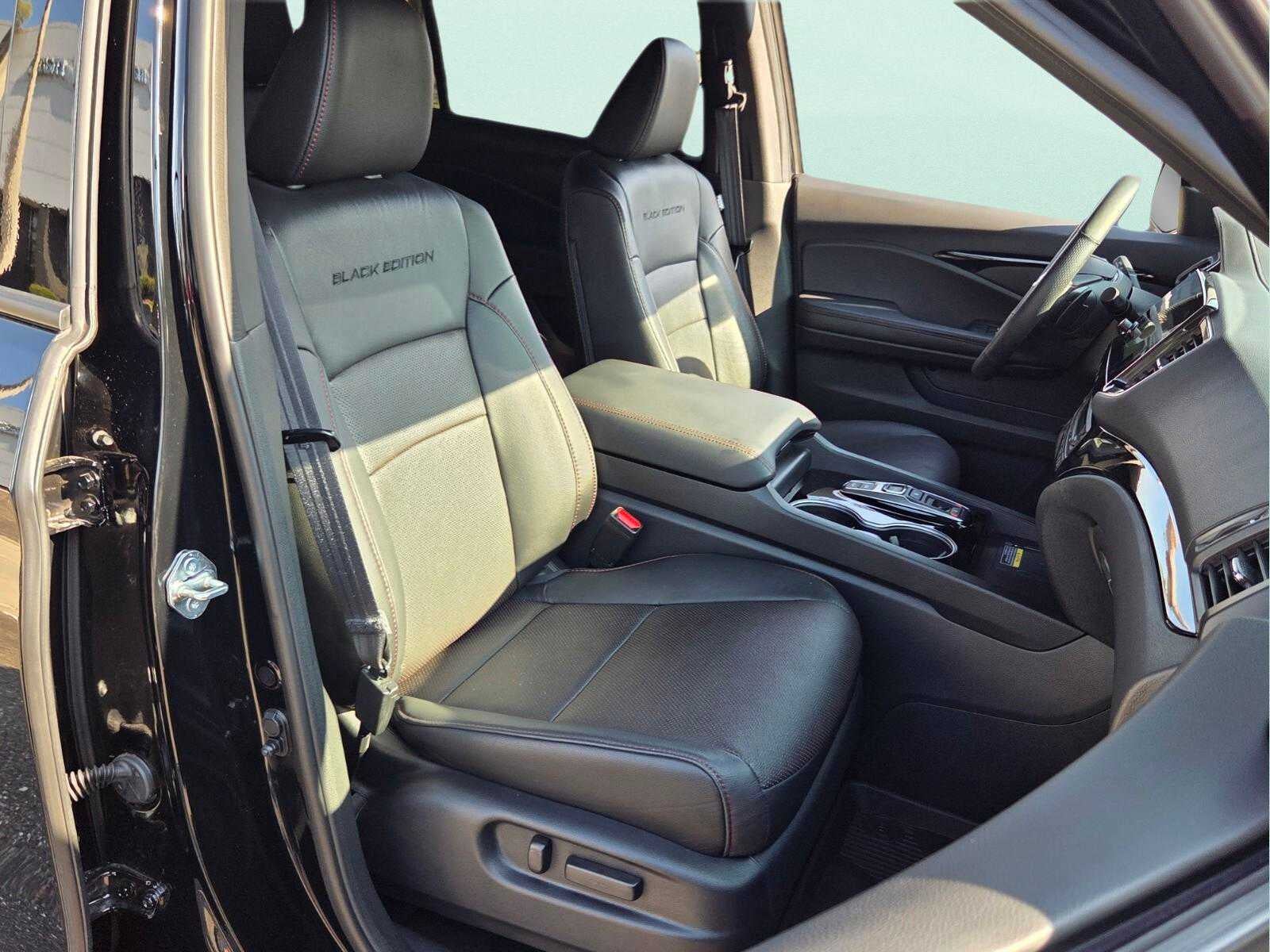 2025 Honda Passport Black Edition AWD