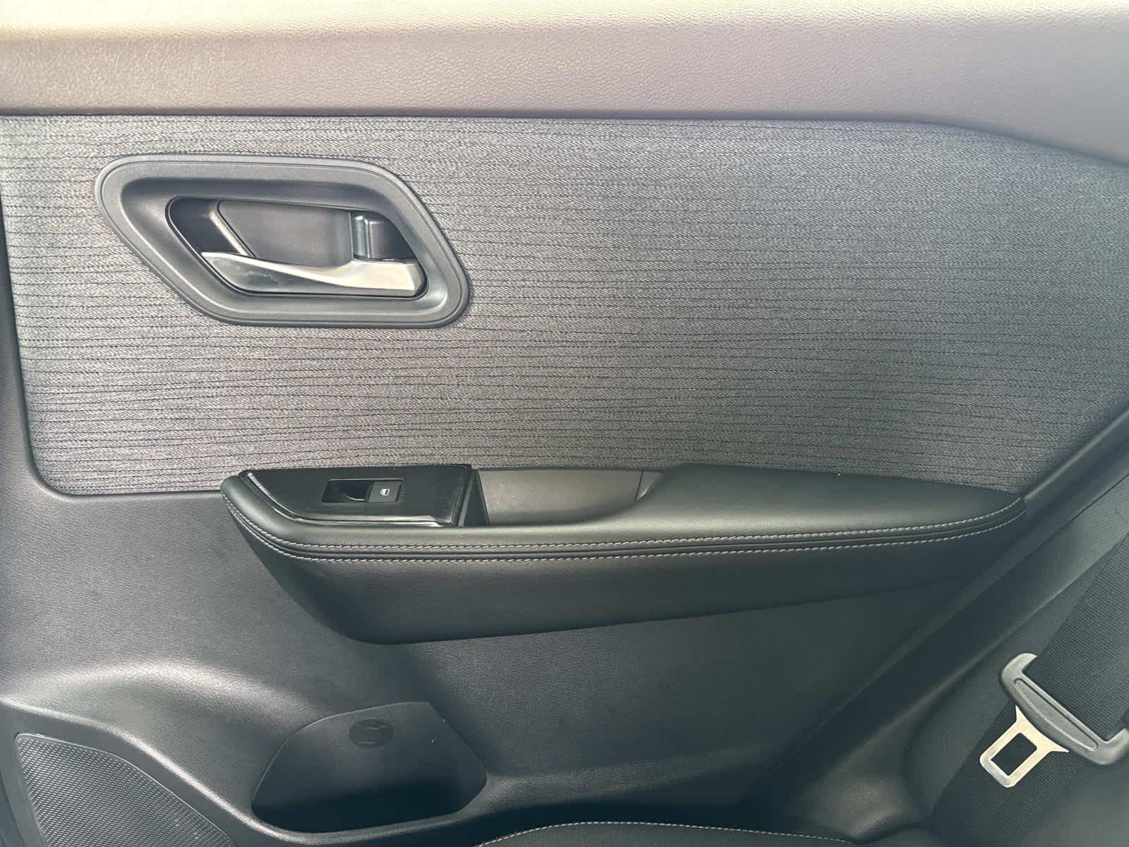 2023 Nissan Rogue AWD SV