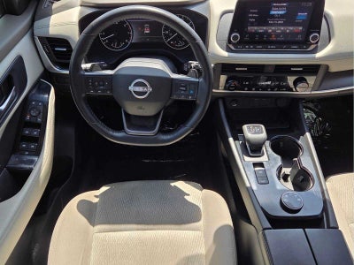 2025 Nissan Rogue AWD SV