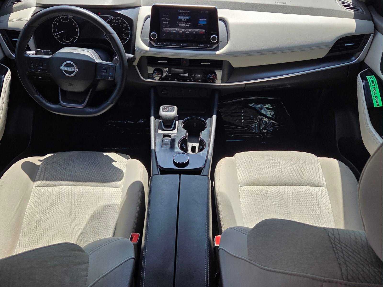 2025 Nissan Rogue AWD SV