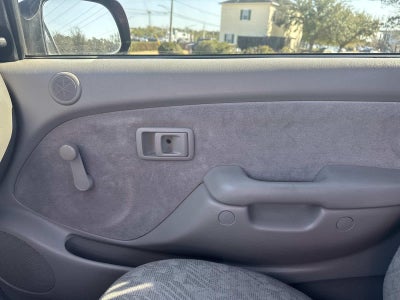 2001 Toyota Tacoma Reg Cab Auto