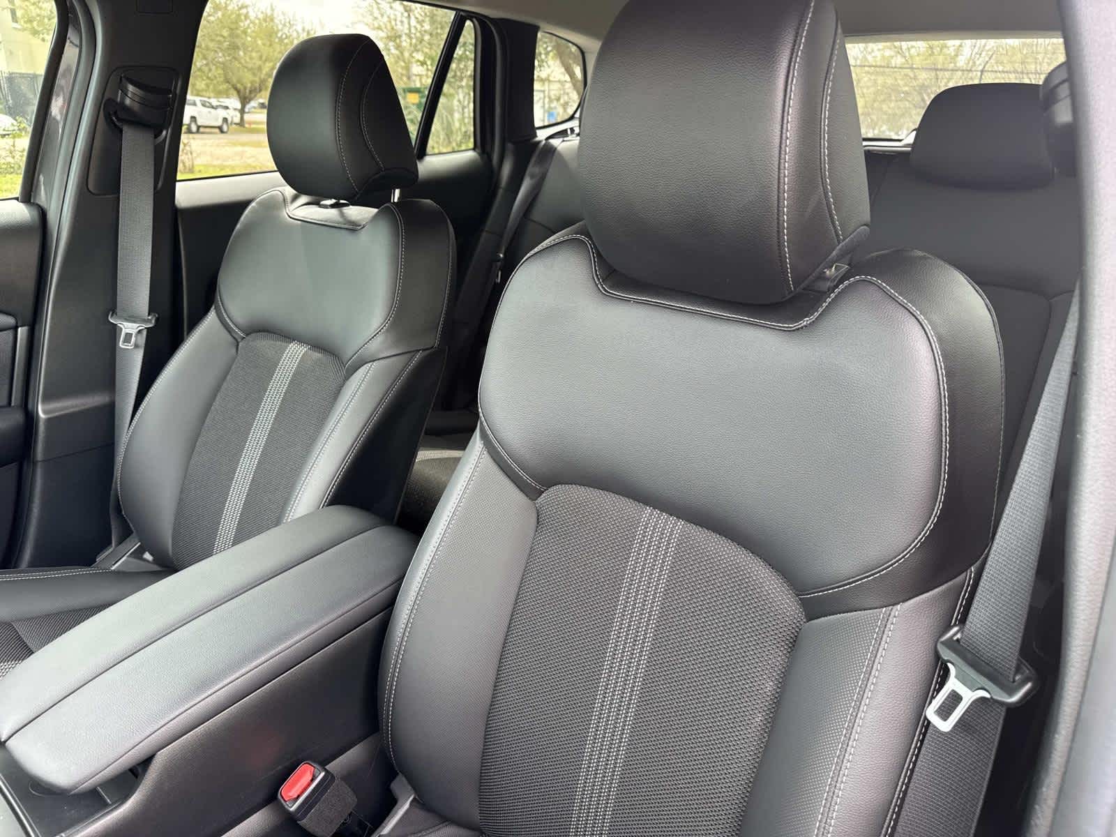 2025 Mazda Mazda CX-50 2.5 S Preferred Package AWD