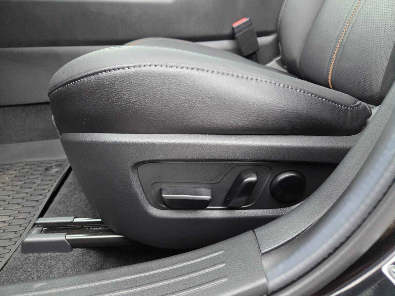 2025 Mazda Mazda CX-50 2.5 S Premium Plus Package AWD