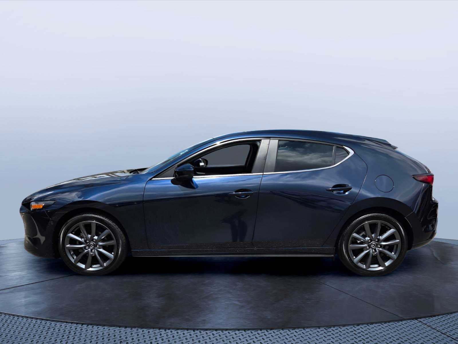2023 Mazda Mazda3 Hatchback 2.5 S Preferred Auto FWD
