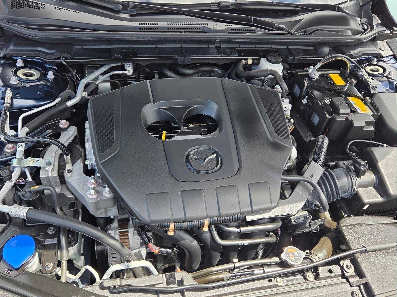 2023 Mazda Mazda3 Hatchback 2.5 S Preferred Auto FWD