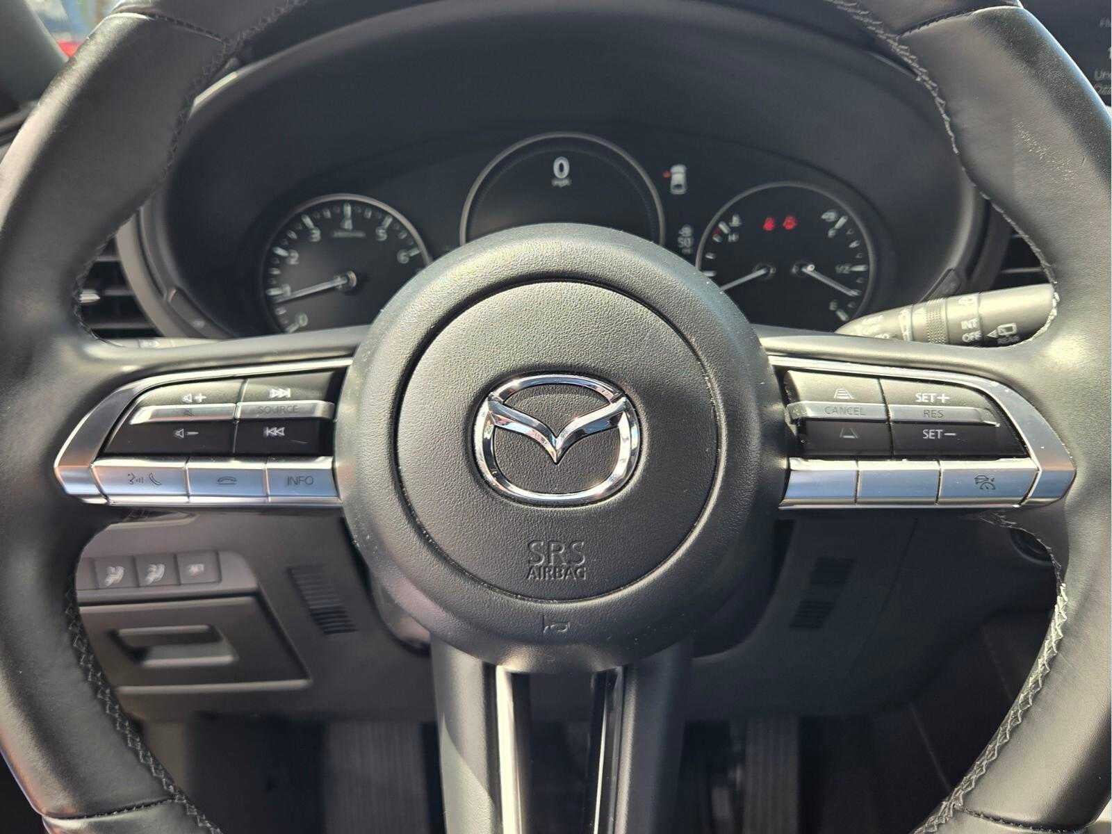 2023 Mazda Mazda3 Hatchback 2.5 S Preferred Auto FWD