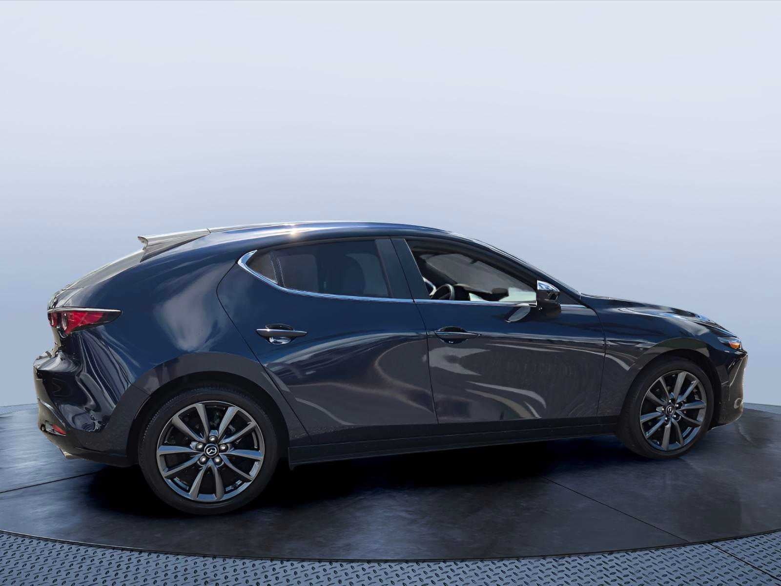 2023 Mazda Mazda3 Hatchback 2.5 S Preferred Auto FWD