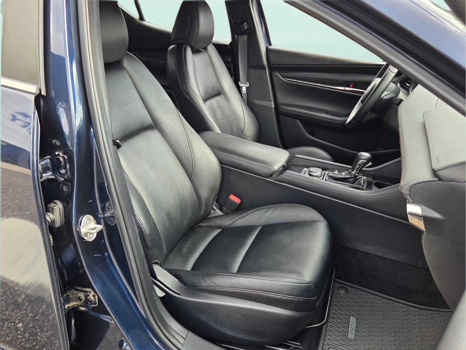 2019 Mazda Mazda3 Hatchback AWD Auto w/Preferred Pkg