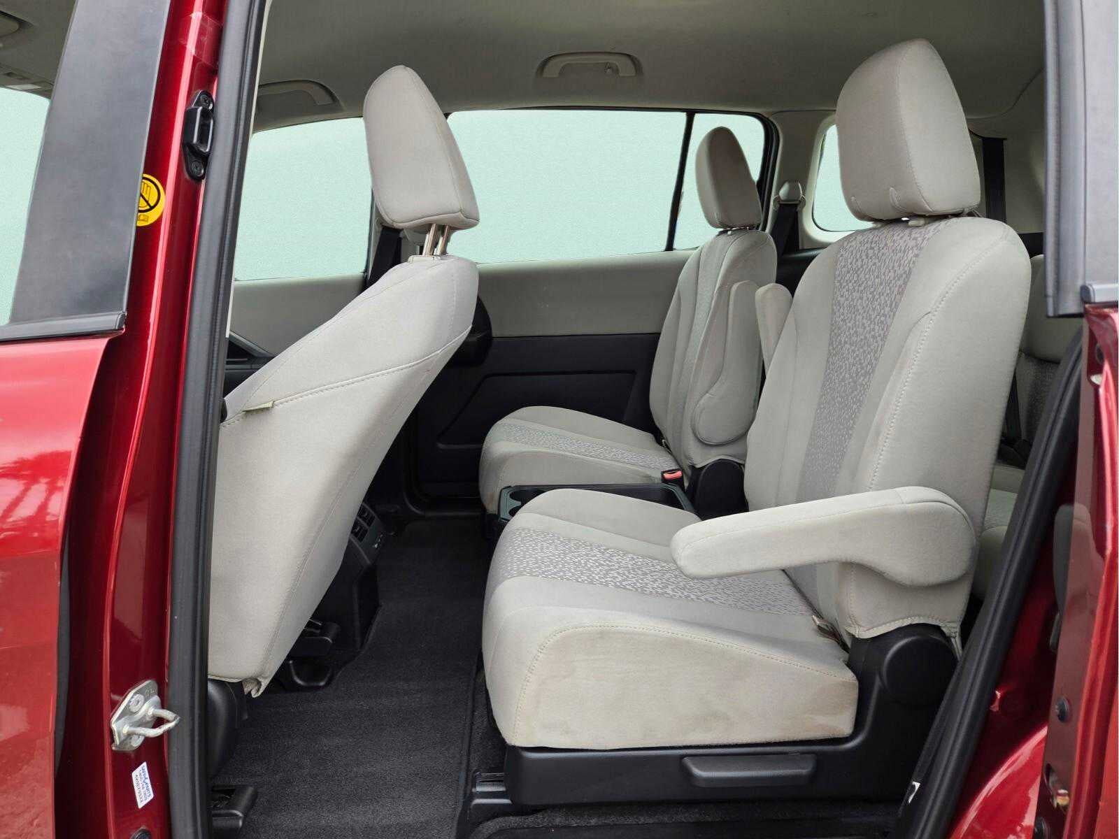2012 Mazda MAZDA5 4dr Wgn Auto Sport