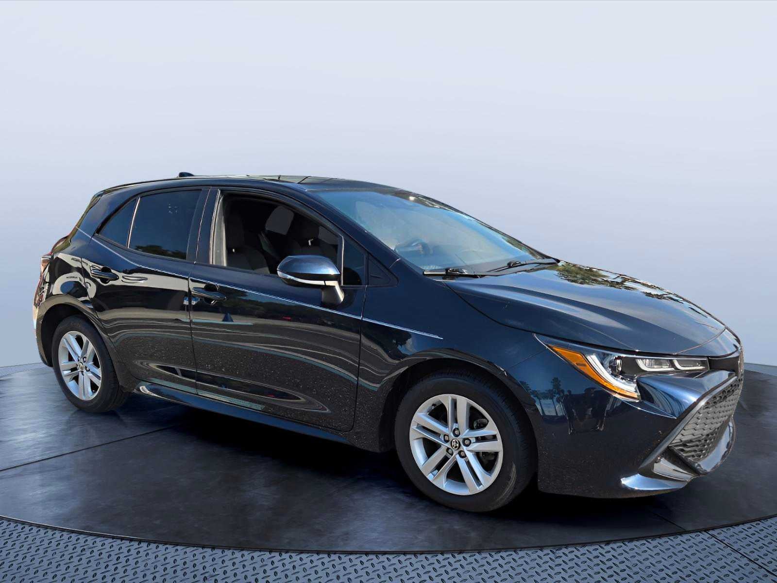 2020 Toyota Corolla Hatchback SE CVT