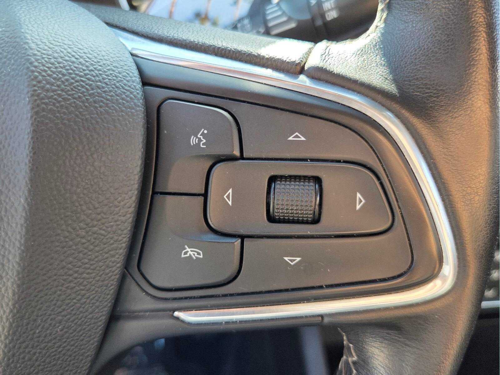 2021 Buick Encore GX FWD 4dr Select