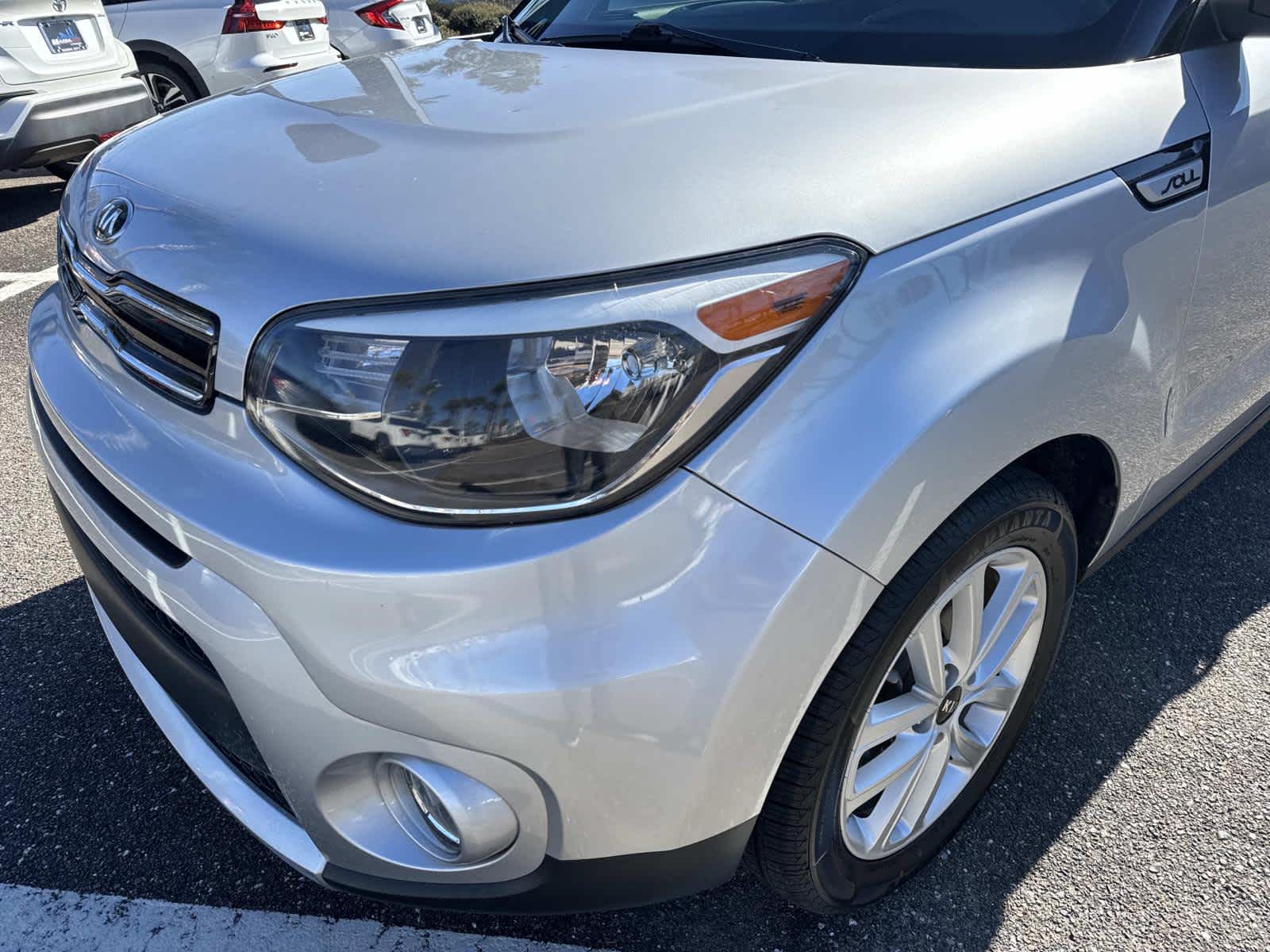 2018 Kia Soul + Auto